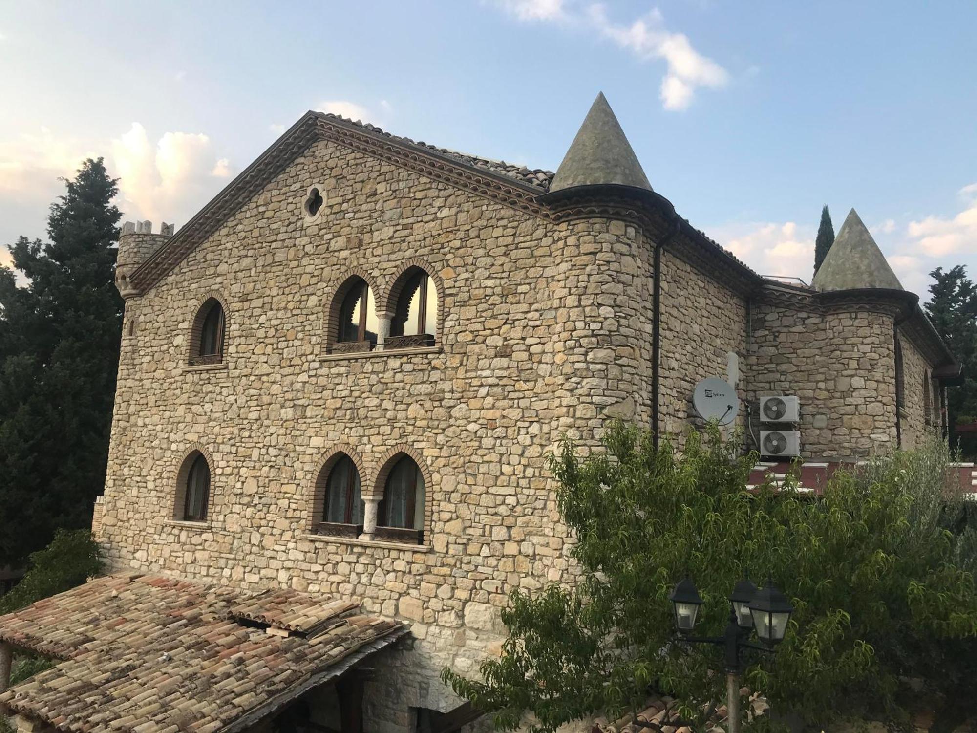 Hotel Lo Smeraldo Roccavivara Exteriör bild